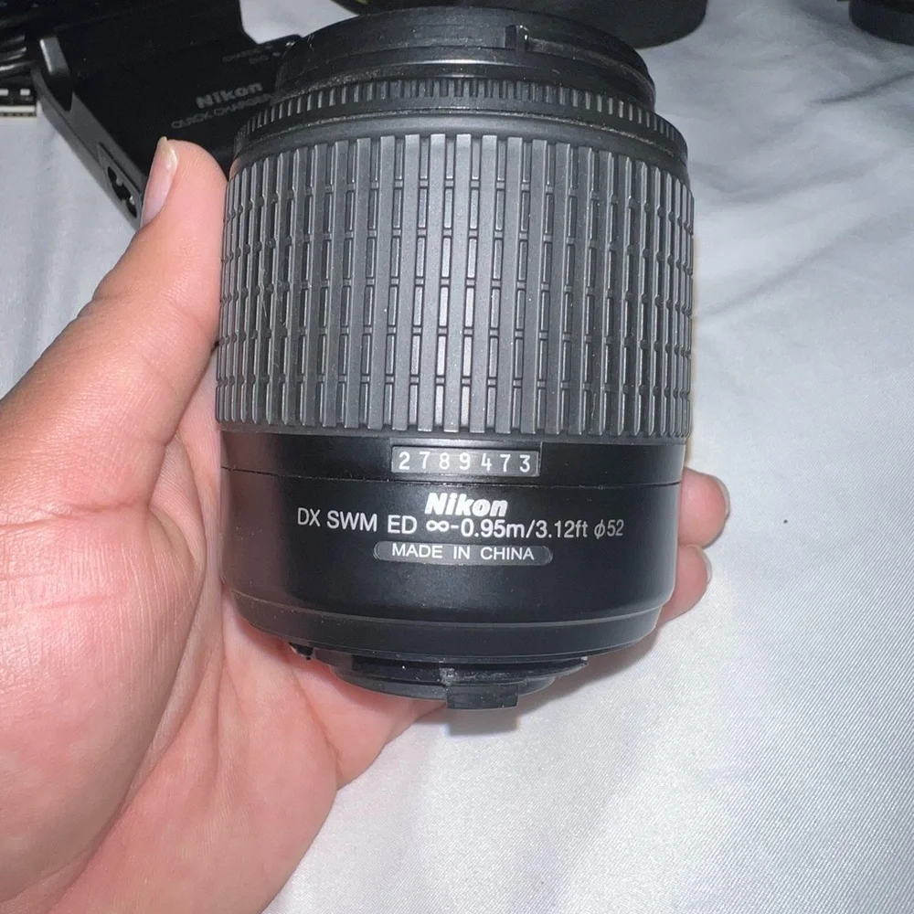 Nikon D40 Digital Camera